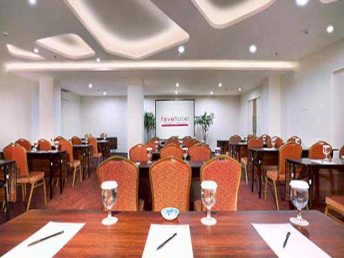favehotel Diponegoro Semarang Esterno foto