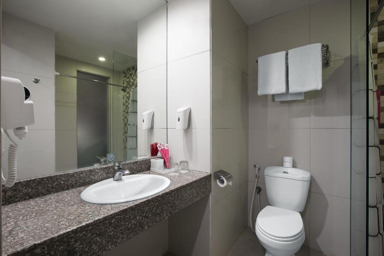 favehotel Diponegoro Semarang Esterno foto