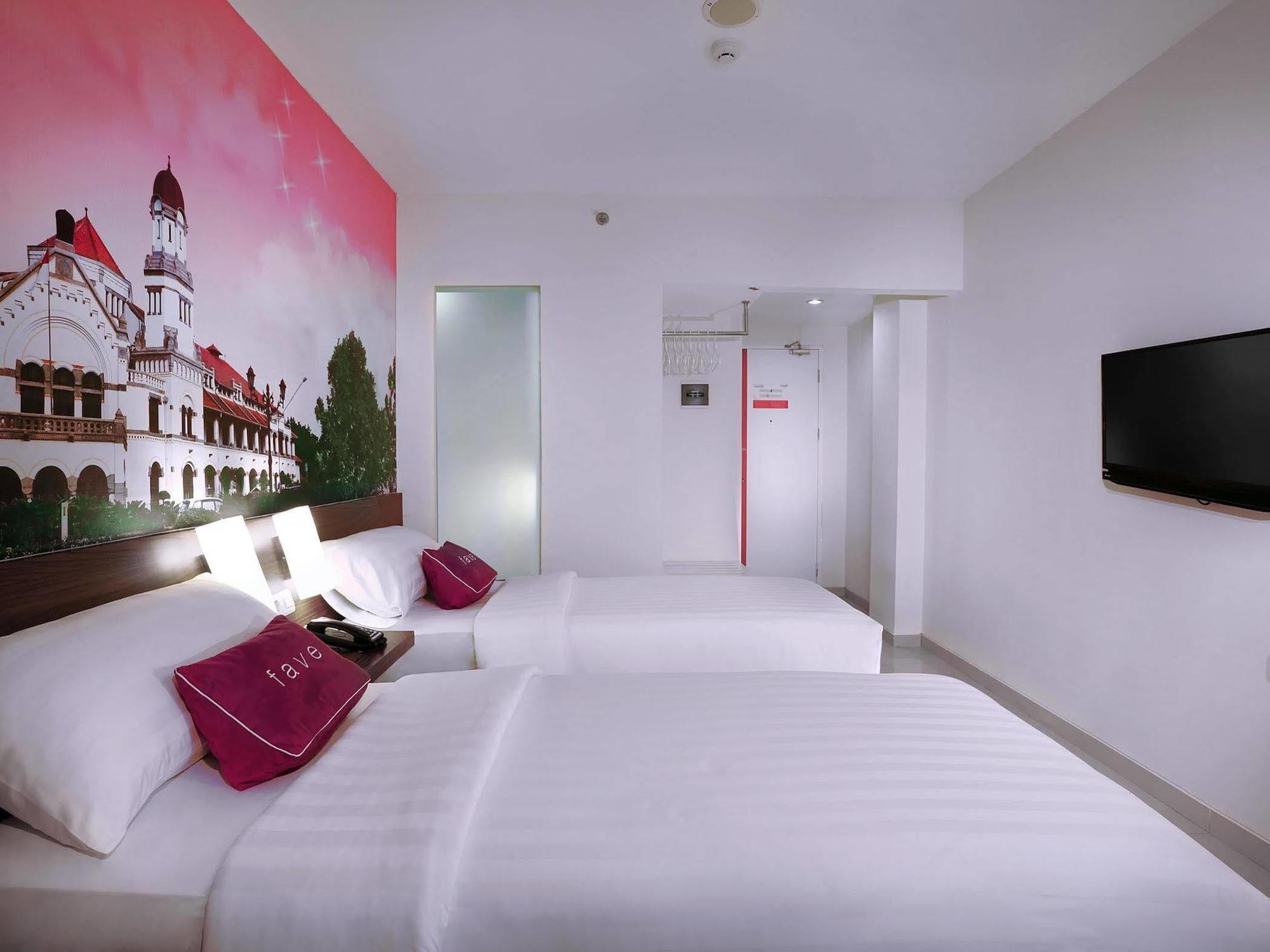 favehotel Diponegoro Semarang Esterno foto